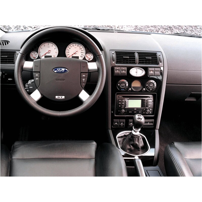 Штатна магнітола Gazer T6009 для Ford Mondeo II 2000-2007 (T6009-CD132)