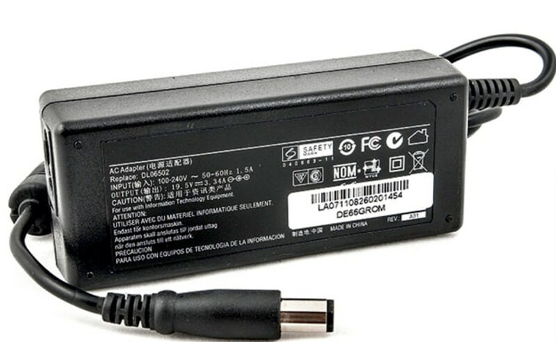 Универсальный блок питания PowerPlant для ноутбуков 220V, 12V 72W 6A 5.5х2.1 мм (NA700608)