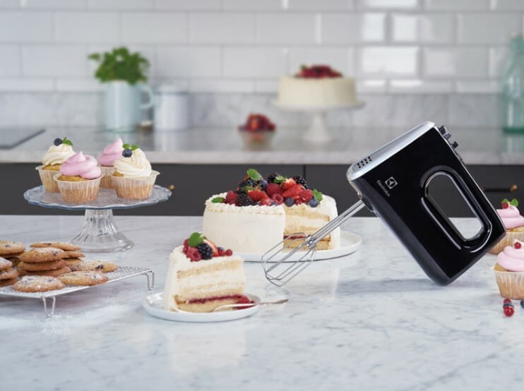 Міксер Electrolux EHM3310