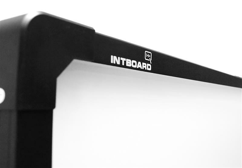 Інтерактивна дошка Intboard UT-TBI82I
