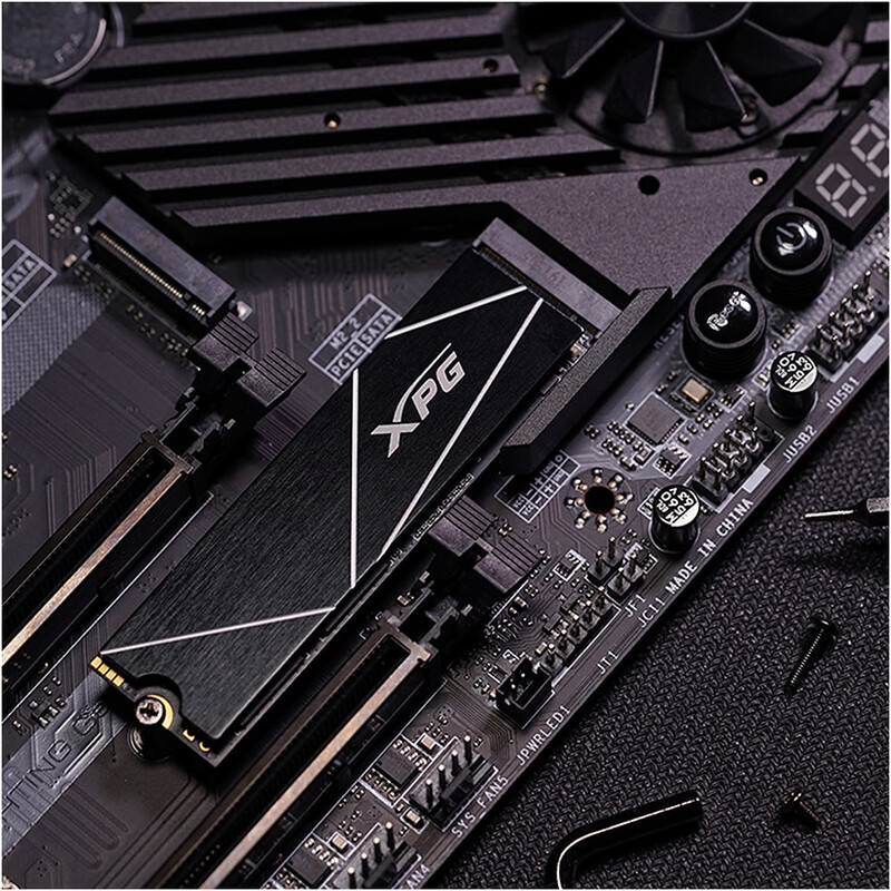 Накопичувач SSD 1TB A-Data XPG Gammix S70 Blade M.2 2280 PCIe 4.0 x4 3D NAND TLC (AGAMMIXS70B-1T-CS)