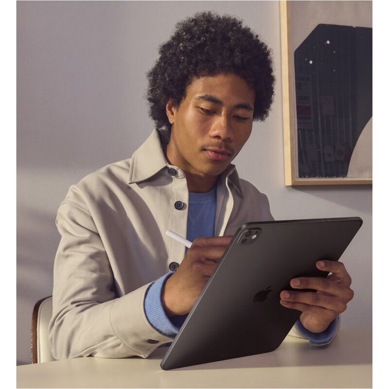 Планшет Apple iPad Pro 13 WiFi 256GB Space Black (MDYJ4TY/A)