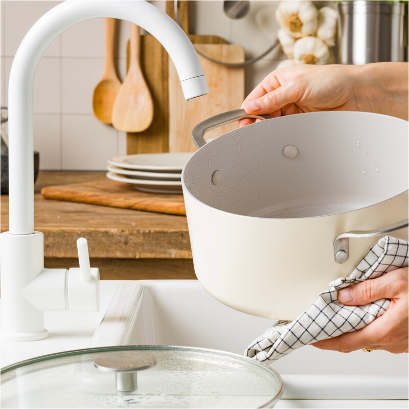 Кастрюля KitchenAid Aluminium Ceramic 20 см, 3,1 л (CC010376-001)