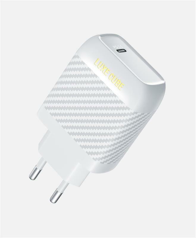 Сетевое зарядное устройство Luxe Cube Dynamic 18W (1USBх3A) White (4446689880643)