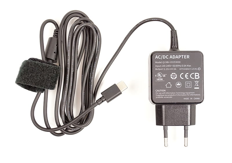 Универсальный блок питания PowerPlant для ноутбуков 220V, 5.25V 3A Type-C (NA700042)