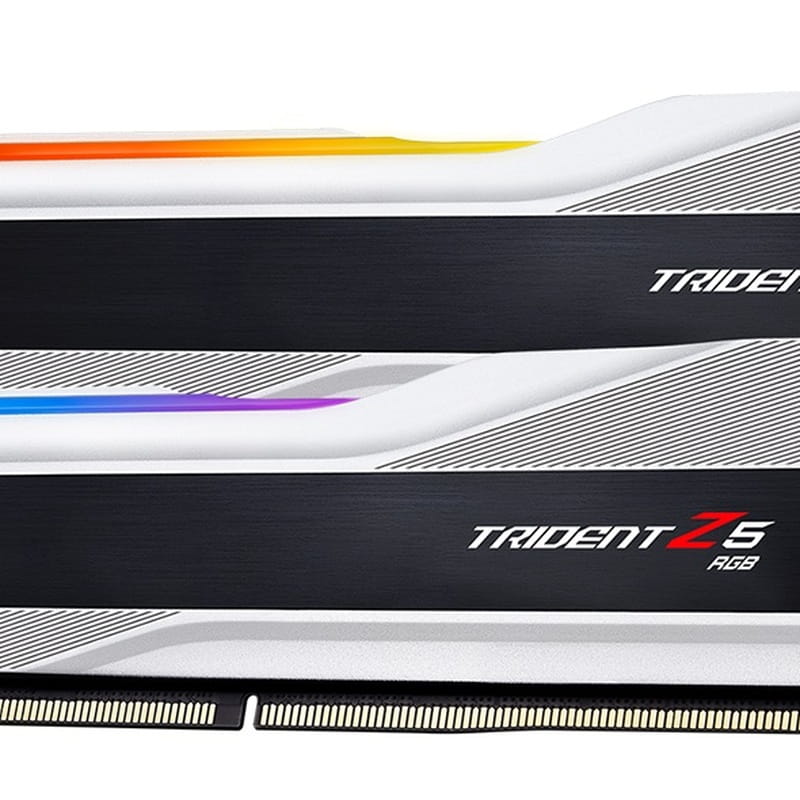Модуль памяти DDR5 2x16GB/5600 G.Skill Trident Z5 RGB Silver (F5-5600J3636C16GX2-TZ5RS)