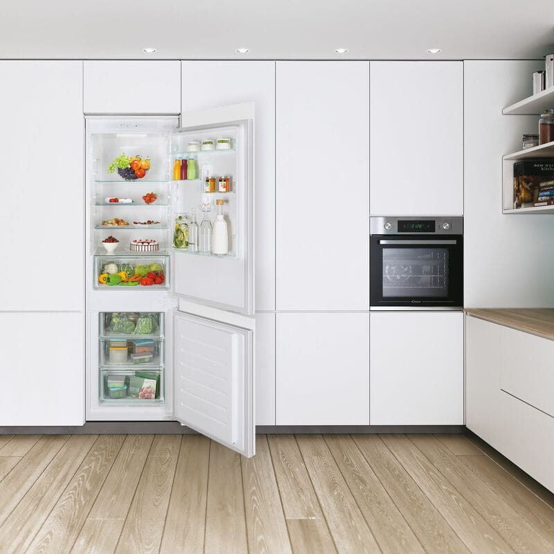 Вбудований холодильник Candy CBL3518F