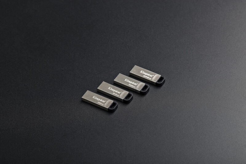 Флеш-накопитель USB3.2 256GB Kingston DataTraveler Kyson Silver/Black (DTKN/256GB)