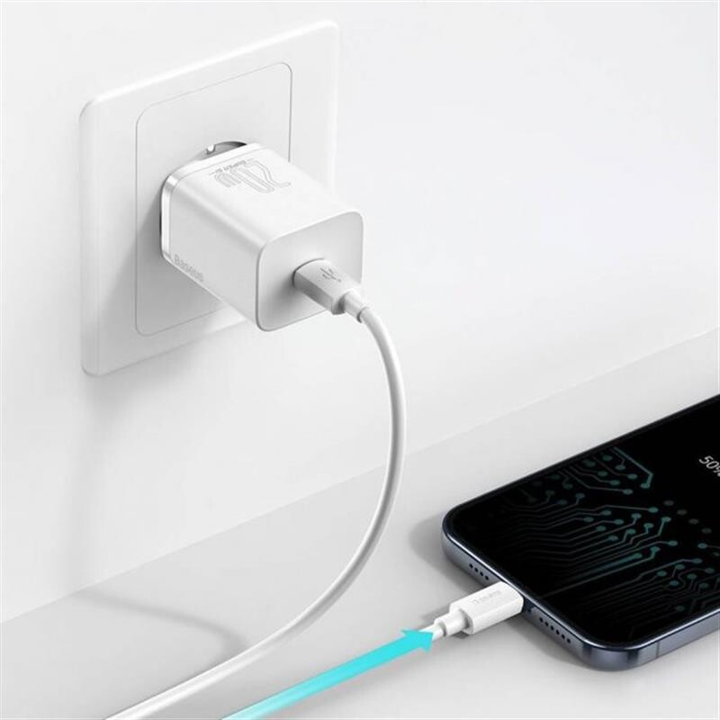 Сетевое зарядное устройство Baseus Super Si Quick Charger (1USBx3A) White (TZCCSUP-B02) + кабель Lightning