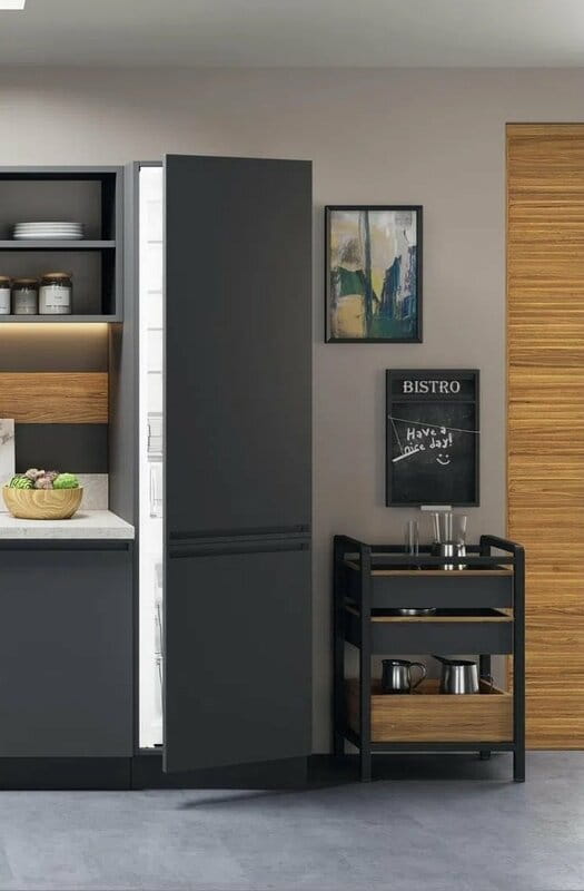 Вбудований холодильник Hotpoint-Ariston HAC20T321
