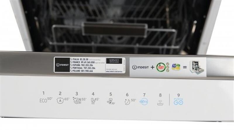 Посудомоечная машина Indesit DSFO3T224C