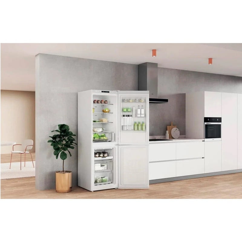 Холодильник Whirlpool W7X 82I W