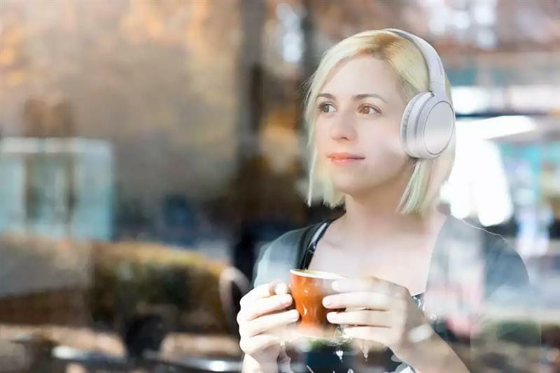 Bluetooth-гарнитура Philips TAH5205WT/00 White