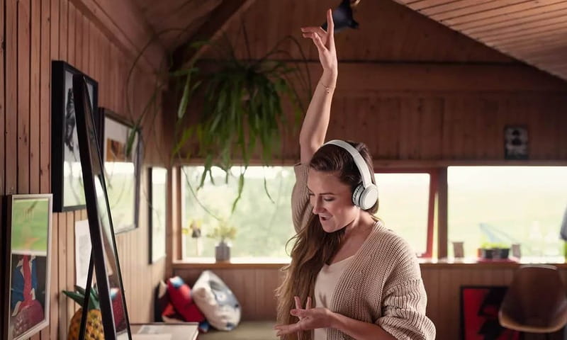 Bluetooth-гарнитура Philips TAH4205WT/00 White