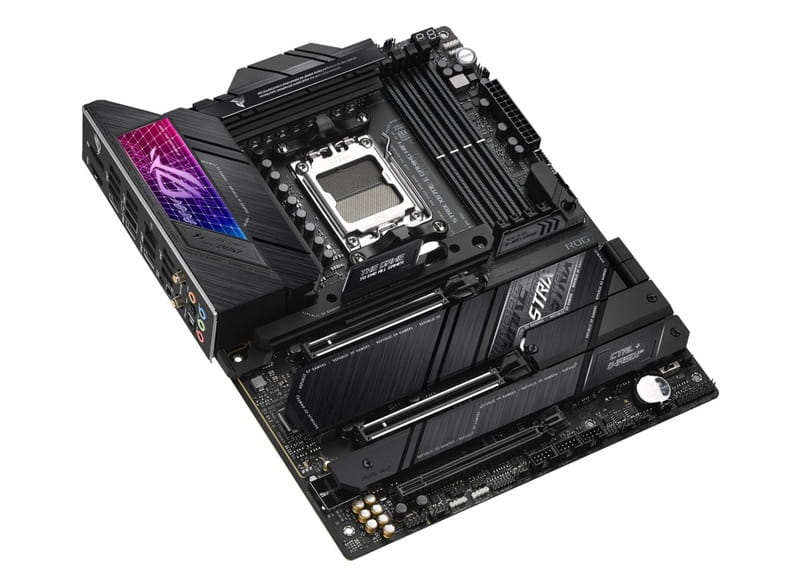 Материнская плата ASUS ROG STRIX X670E-E GAMING WiFi Socket AM5