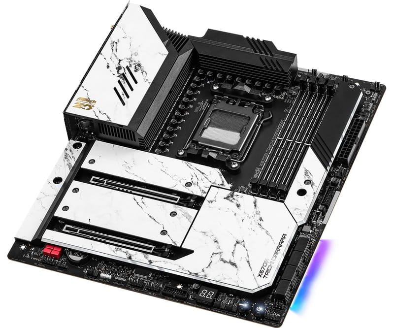 Материнская плата ASRock X670E TAICHI CARRARA Socket AM5