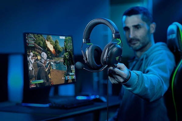 Гарнитура Razer BlackShark V2 (RZ04-03230100-R3M1)