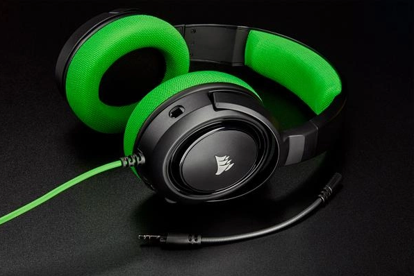 Гарнитура Corsair HS35 Green (CA-9011197-EU)