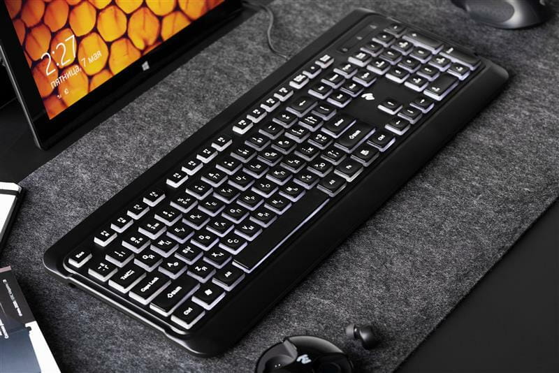 Клавиатура 2E KS120 White Backlight Ukr (2E-KS120UB) Black USB