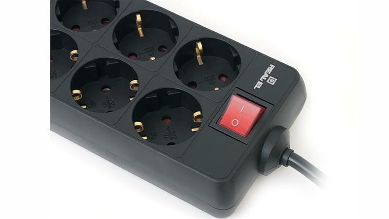 Фильтр питания REAL-EL RS-8 Protect 5м Black (EL122300024)