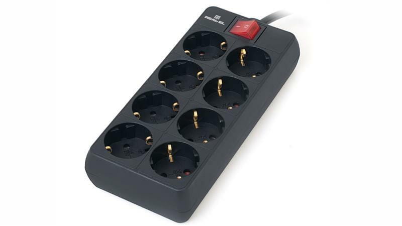 Фильтр питания REAL-EL RS-8 Protect 5м Black (EL122300024)