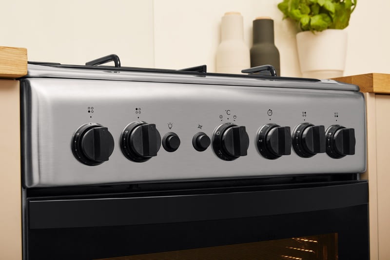 Плита Indesit IS5G1PMX/E