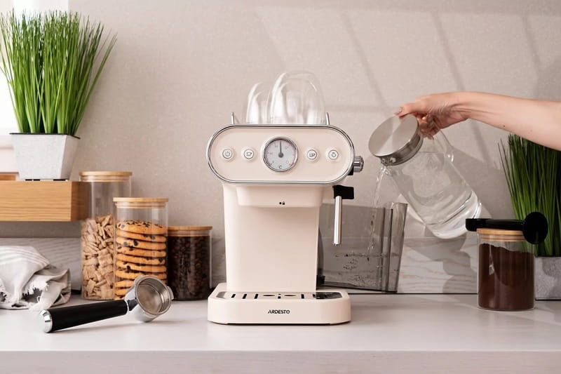 Кофеварка Ardesto FCM-E15BG