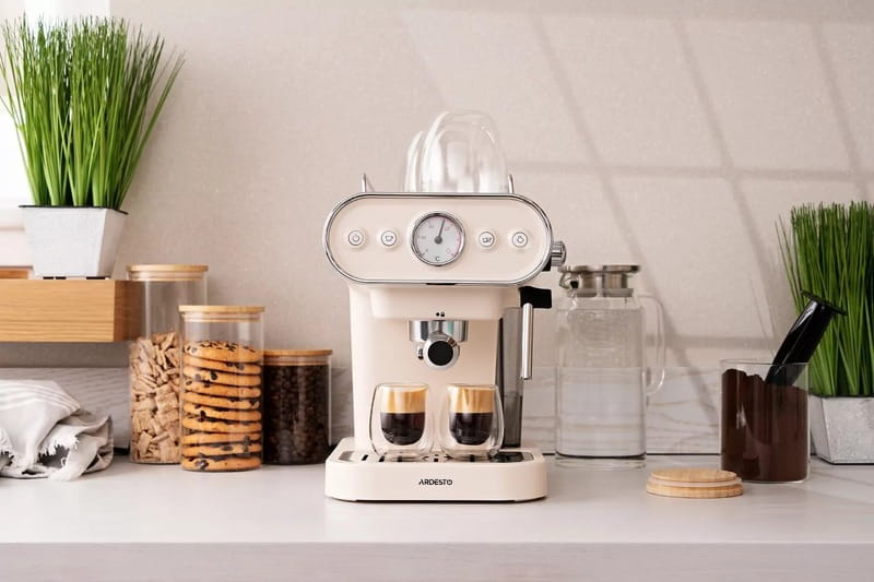 Кофеварка Ardesto FCM-E15BG
