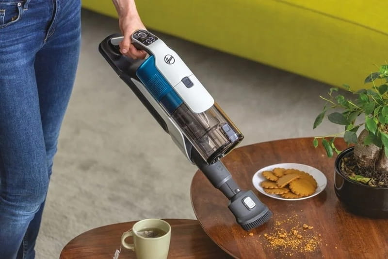 Аккумуляторный пылесос Hoover HF910P 011