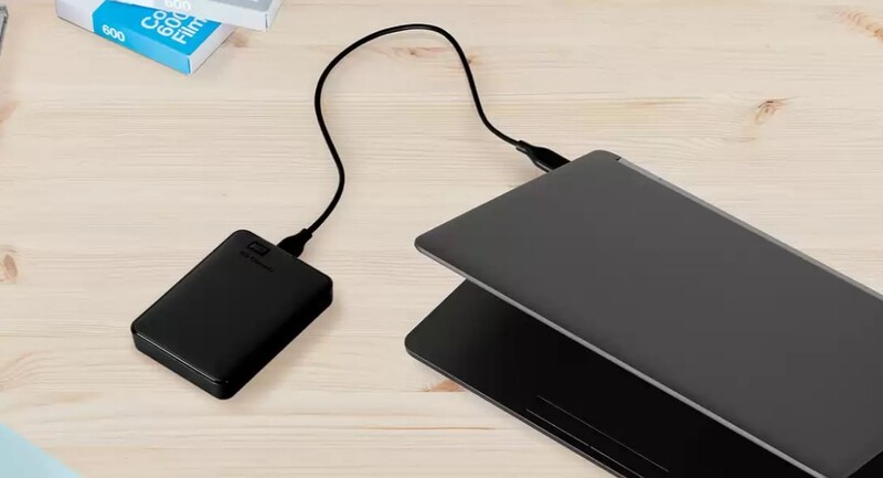 Внешний жесткий диск 2.5" USB 2.0TB WD Elements Portable Black (WDBU6Y0020BBK-WESN)