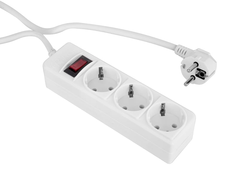 Фильтр питания ProLogix (PRS-P3CU-18W) 3x1.0мм2 медь , 3 розетки, 1.8 м, белый