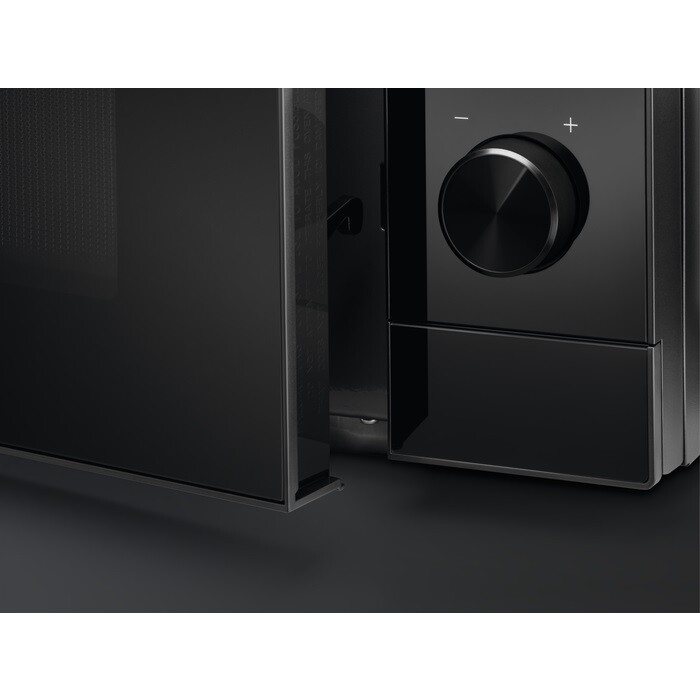 Микроволновая печь Electrolux EMZ729EMK