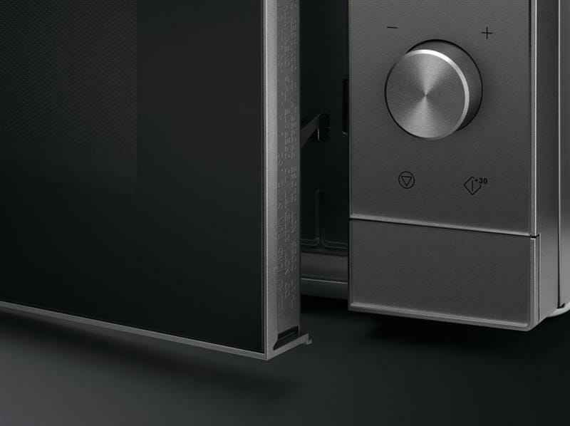 Микроволновая печь Electrolux EMZ725MMTI