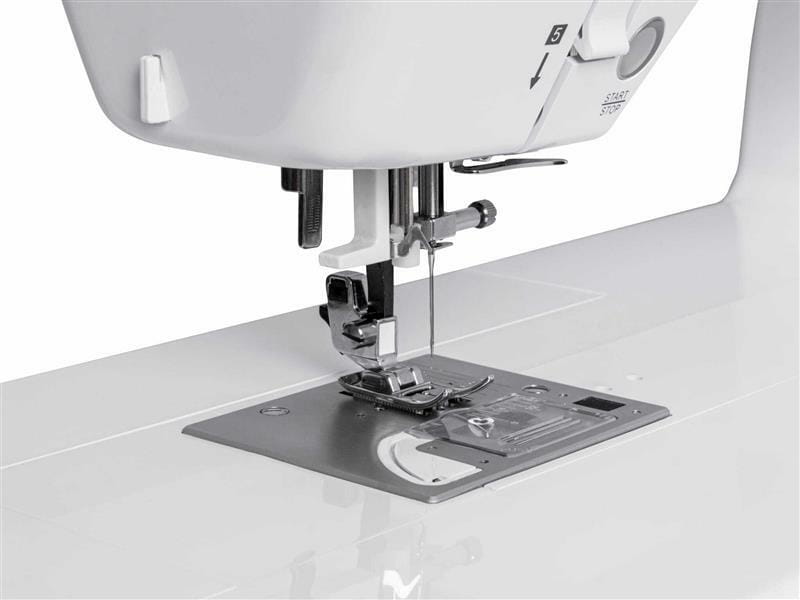 Швейная машина Minerva LongArm Professional