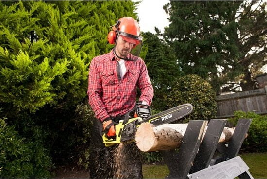 Пилка ланцюгова Ryobi RCS2340B (5133004340)