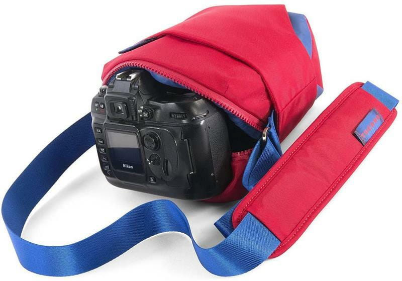 Сумка для цифровой фотокамеры Tucano Bella Bag Holster Red (CBBEL-HL-R)