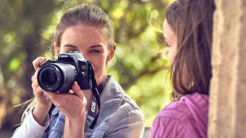 Цифровая зеркальная фотокамера Canon EOS 250D kit 18-55 IS STM Silver (3461C003)