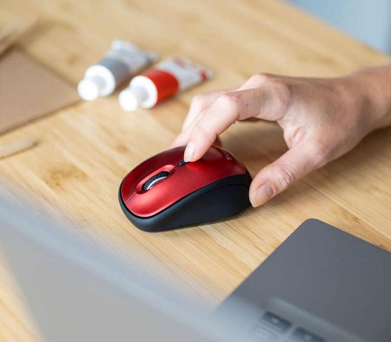 Миша бездротова Trust Yvi+ Silent Eco Red (24550)