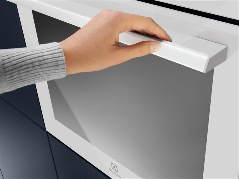 Духовой шкаф Electrolux EOF5C50BV