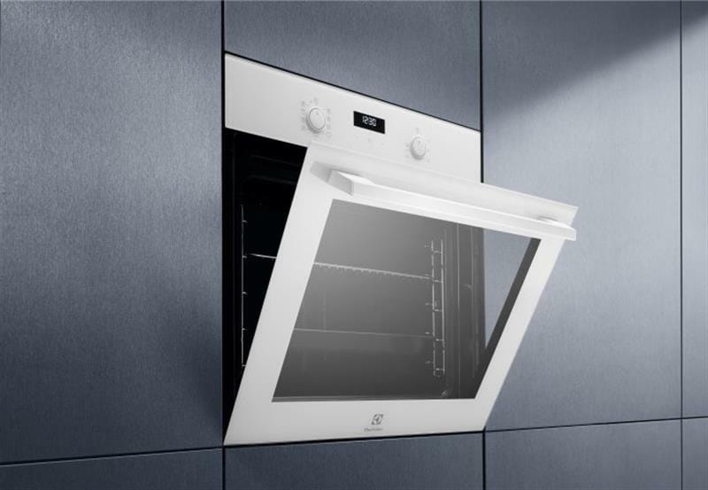 Духовой шкаф Electrolux EOF5C50BV