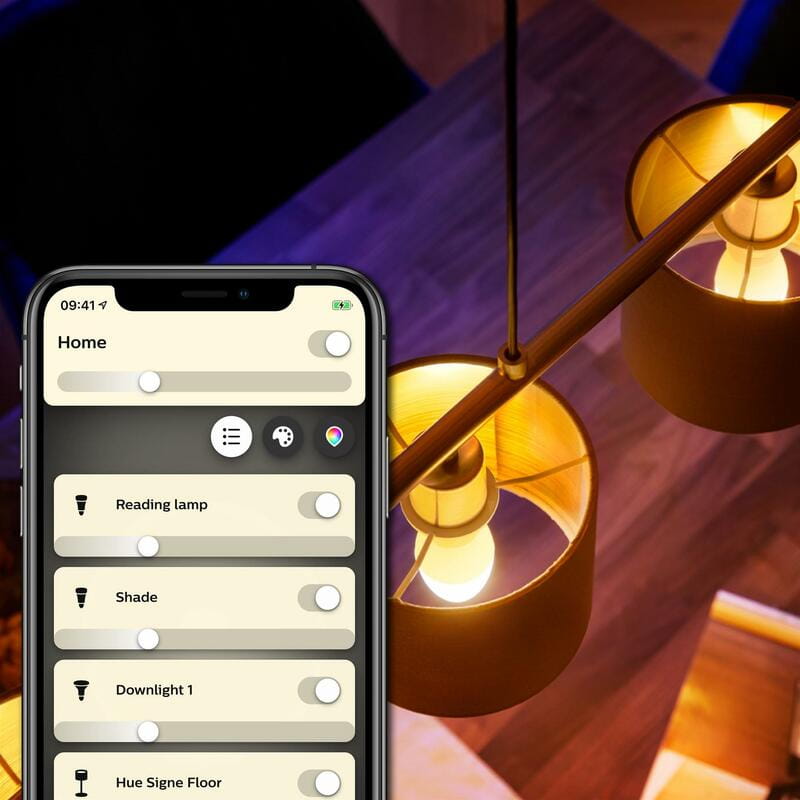 Лампа розумна Philips Hue 5.5W 2700K E14 (929002039903)